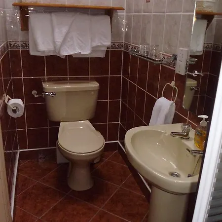 Hillside Haven Tahilla