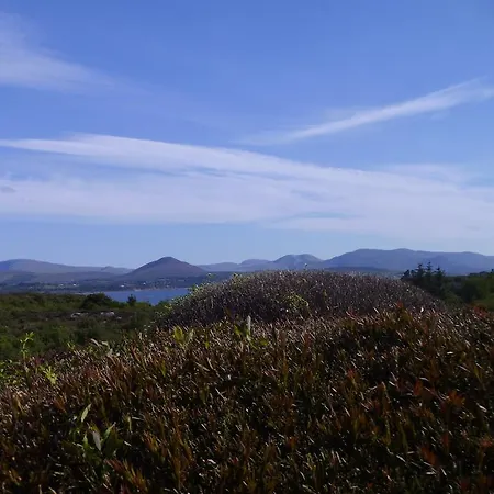 بيت للعطل Hillside Haven