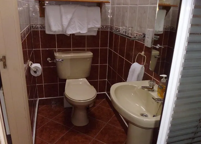 Hillside Haven Tahilla